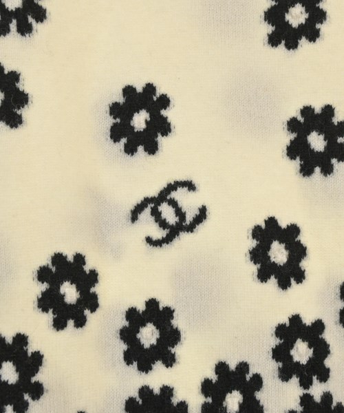 CHANEL（シャネル）ニット・セーター 白 サイズ:36(XS位) レディース/2200668950015