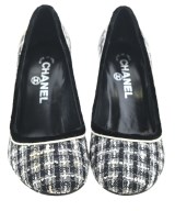 CHANEL（シャネル）パンプス グレー サイズ:EU35 1/2(22cm位) レディース/2200689220029