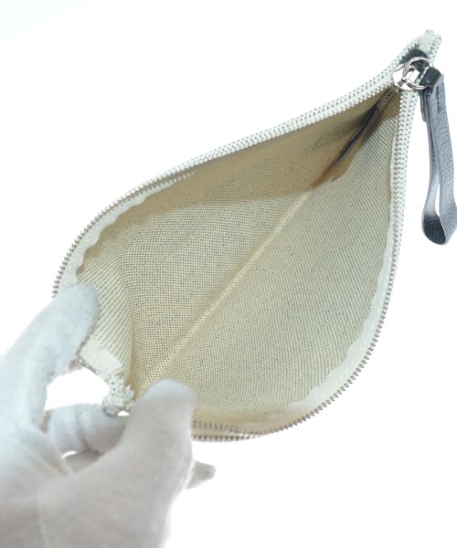 LONGCHAMP（ロンシャン）ポーチ 白 サイズ:- レディース/2200614732061