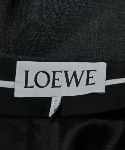 LOEWE（ロエベ）ショートパンツ グレー サイズ:50(XL位) メンズ/2200474140013