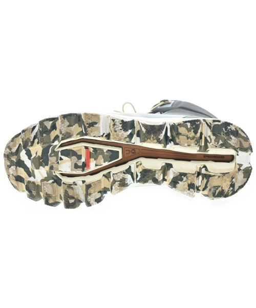 LOEWE（ロエベ）スニーカー グレー サイズ:EU44(29cm位) メンズ/2200643874244