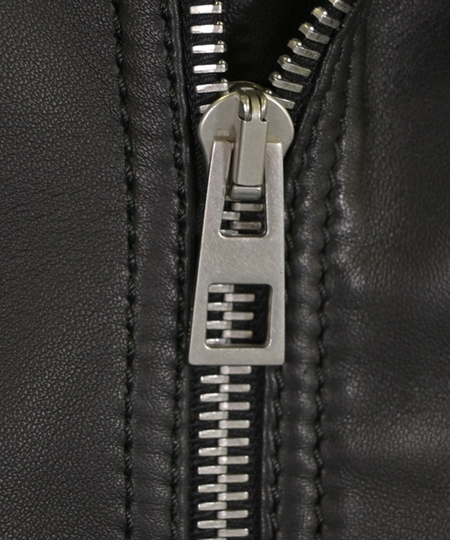 LOEWE（ロエベ）ライダース 黒 サイズ:44(S位) メンズ/2200627339011