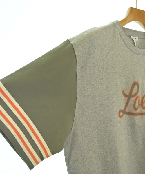 LOEWE（ロエベ）Tシャツ・カットソー グレー サイズ:M メンズ/2200680080073