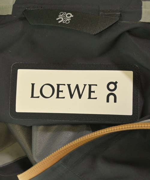 LOEWE（ロエベ）マウンテンパーカー 黒 サイズ:S レディース/2200701502010