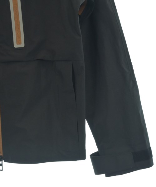 LOEWE（ロエベ）マウンテンパーカー 黒 サイズ:XXS レディース/2200655816010