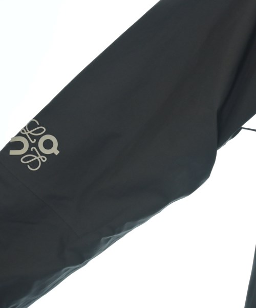 LOEWE（ロエベ）マウンテンパーカー 黒 サイズ:XXS レディース/2200655816010