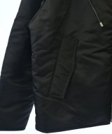 LOEWE（ロエベ）ダウンジャケット/ダウンベスト 黒 サイズ:46(M位) メンズ/2200649644117