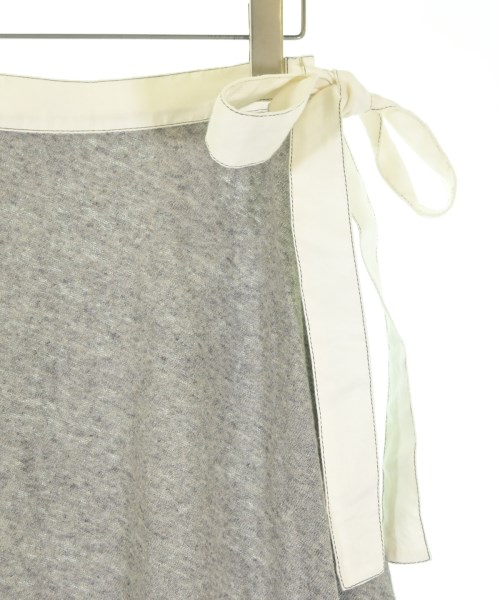 LOEWE（ロエベ）ひざ丈スカート グレー サイズ:36(XS位) レディース/2200657410070