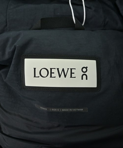 LOEWE（ロエベ）ダウンジャケット/ダウンベスト 紺 サイズ:S メンズ/2200648940029