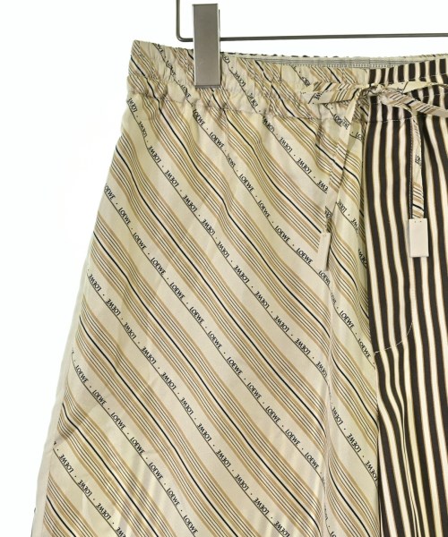 LOEWE（ロエベ）ショートパンツ ベージュ サイズ:S メンズ/2200705077118