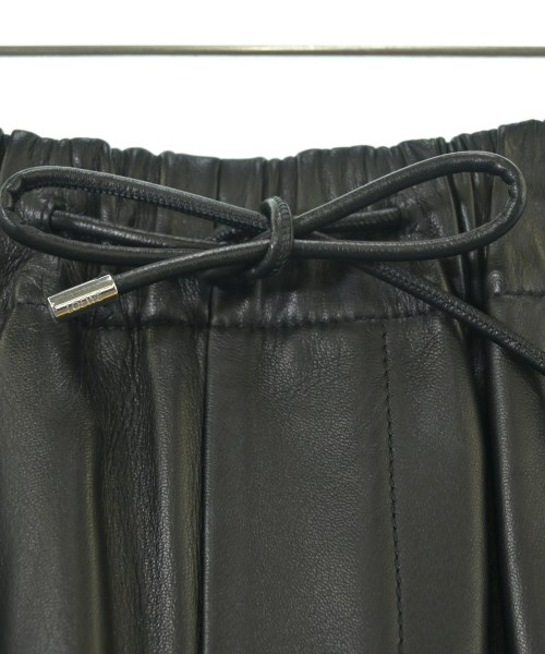 LOEWE（ロエベ）クロップドパンツ 黒 サイズ:XS レディース/2200661182161