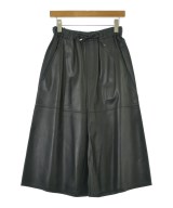 LOEWE（ロエベ）クロップドパンツ 黒 サイズ:XS レディース/2200661182161