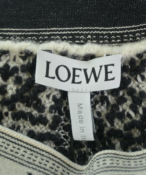 LOEWE（ロエベ）ミニスカート 白 サイズ:S レディース/2200716871071