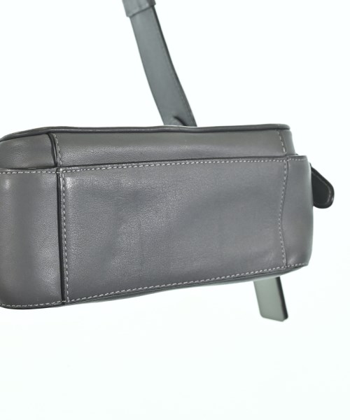 COACH（コーチ）ショルダーバッグ グレー サイズ:- レディース/2200700958115