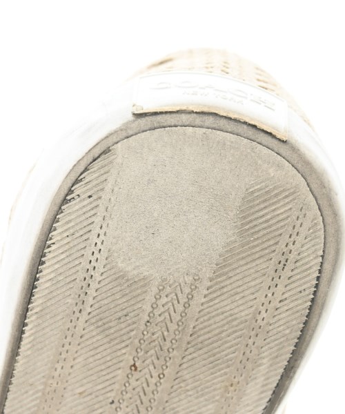 COACH（コーチ）スニーカー ベージュ サイズ:US6(23cm位) レディース/2200655455127