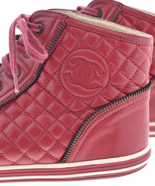 CHANEL（シャネル）スニーカー 赤 サイズ:EU43(28cm位) メンズ/2200635403070