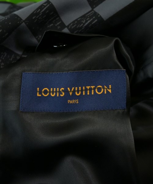 LOUIS VUITTON（ルイヴィトン）カジュアルジャケット グレー サイズ:54(XXL位) メンズ/2200510871048