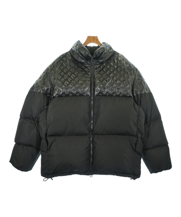 LOUIS VUITTON（ルイヴィトン）ダウンジャケット/ダウンベスト 黒