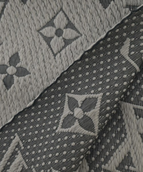 LOUIS VUITTON（ルイヴィトン）マフラー グレー サイズ:- レディース/2200635640031