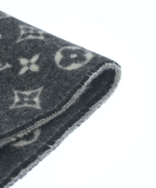 LOUIS VUITTON（ルイヴィトン）マフラー グレー サイズ:- レディース/2200638037029