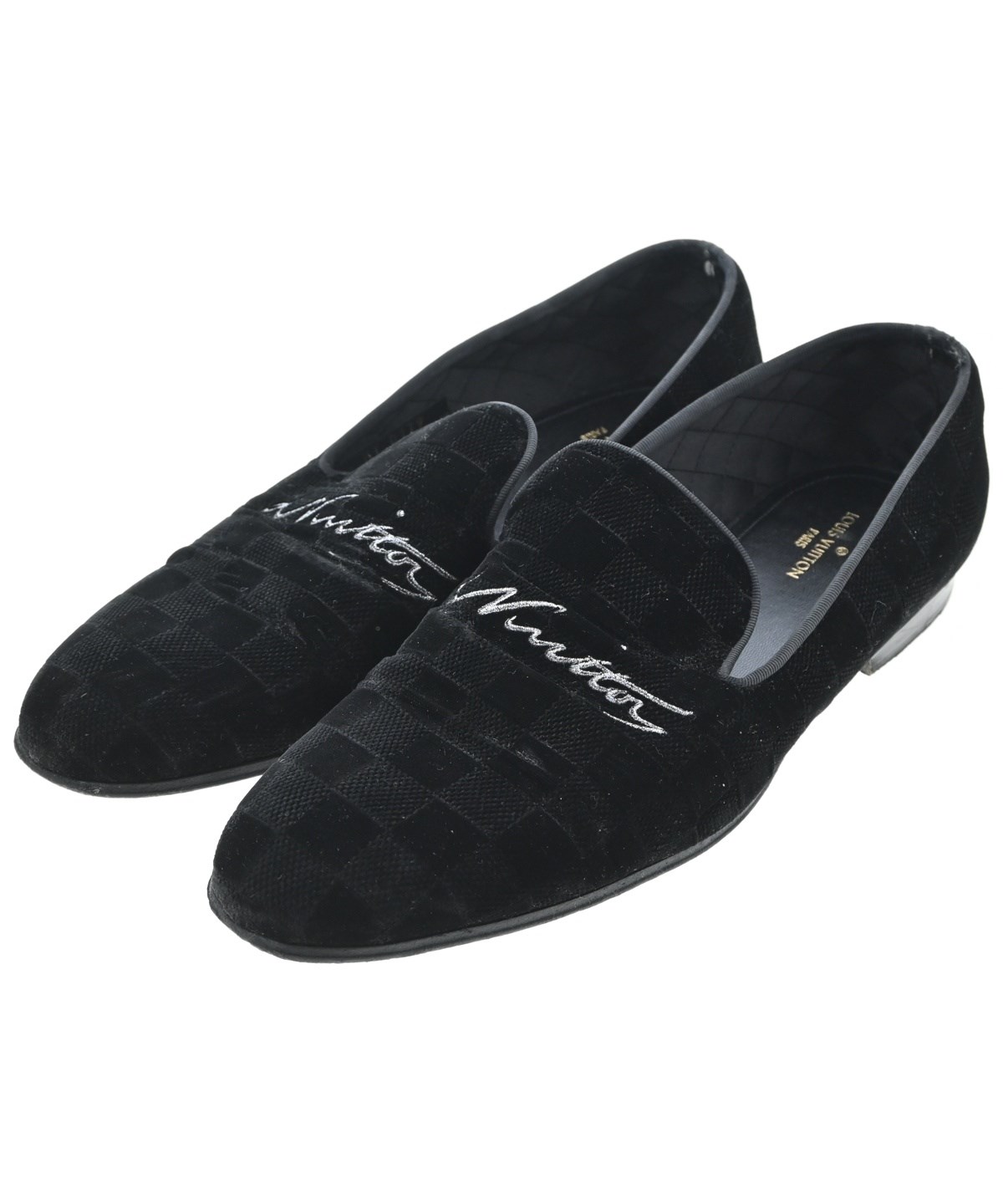 ゆ*か様 LOUIS VUITTON黒のドレスシューズ バックル付き ゆ*か様 LOUIS VUITTON黒のドレスシューズ バックル付き LOUIS VUITTON