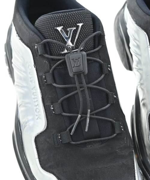 LOUIS VUITTON（ルイヴィトン）スニーカー シルバー サイズ:UK7 1/2(26cm位) メンズ/2200643130128