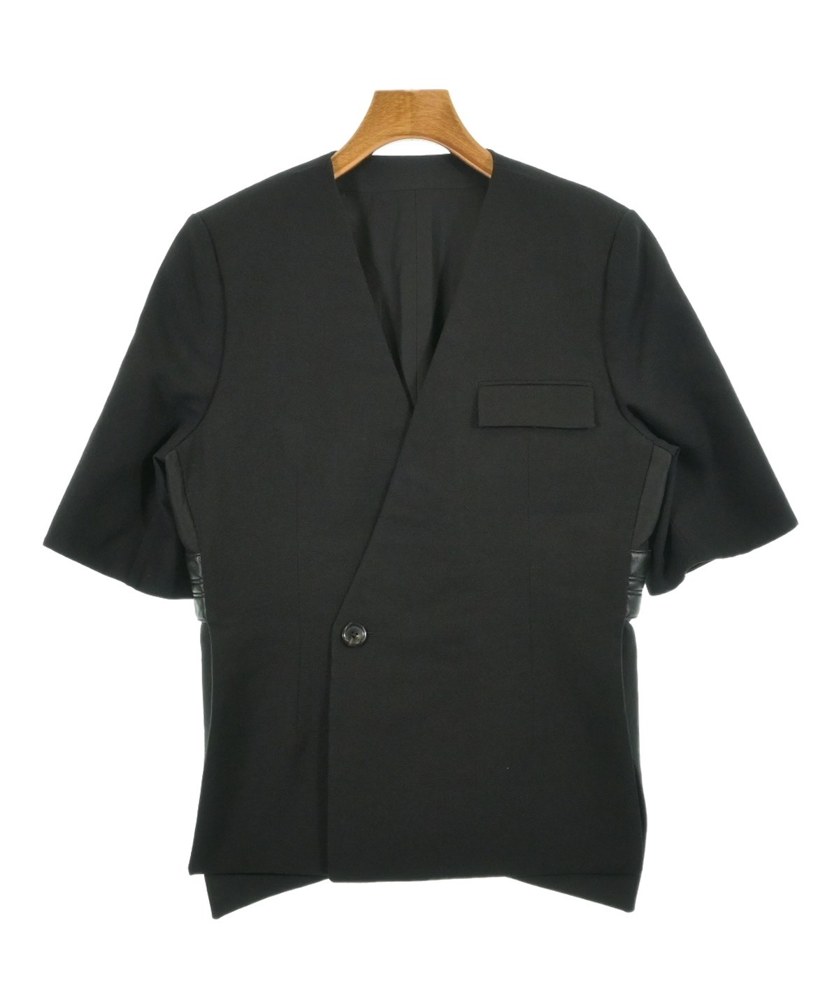 LOUIS VUITTON（ルイヴィトン）ノーカラージャケット 黒 サイズ:38(S位