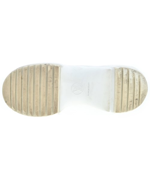 LOUIS VUITTON（ルイヴィトン）スニーカー グレー サイズ:EU38(24.5cm位) レディース/2200633185091