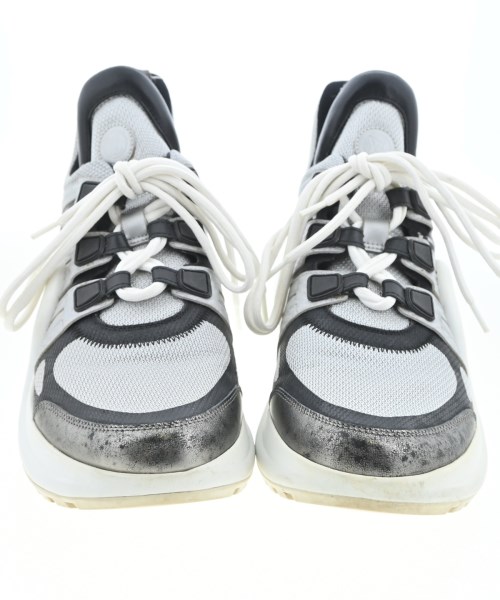 LOUIS VUITTON（ルイヴィトン）スニーカー グレー サイズ:EU40(26.5cm位) レディース/2200717324019
