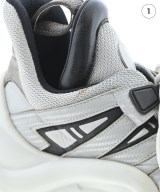 LOUIS VUITTON（ルイヴィトン）スニーカー グレー サイズ:EU40(26.5cm位) レディース/2200717324019