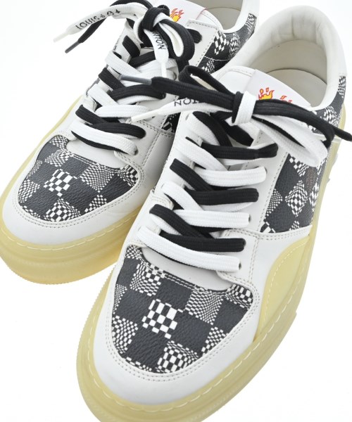 LOUIS VUITTON（ルイヴィトン）スニーカー 白 サイズ:UK7 1/2(26cm位) メンズ/2200646675091