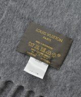 LOUIS VUITTON（ルイヴィトン）マフラー グレー サイズ:- メンズ/2200646984018