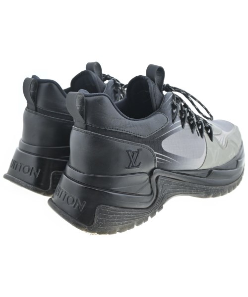 LOUIS VUITTON（ルイヴィトン）スニーカー グレー サイズ:UK6 1/2(25cm位) メンズ/2200662584148