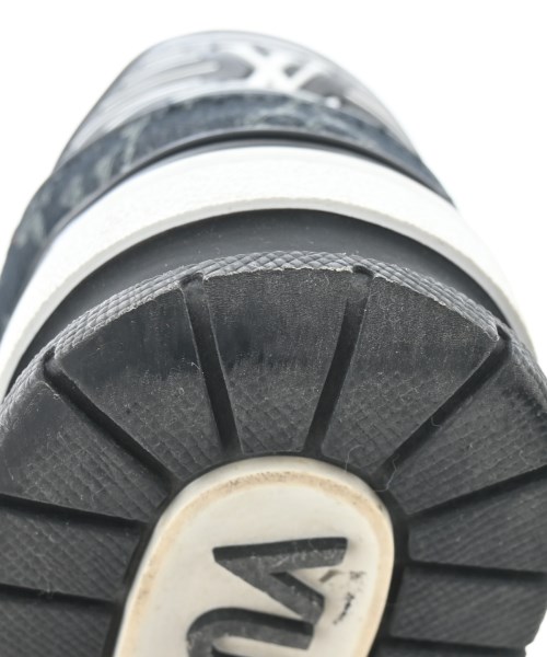 LOUIS VUITTON（ルイヴィトン）スニーカー 白 サイズ:UK9 1/2(28cm位) メンズ/2200664073121