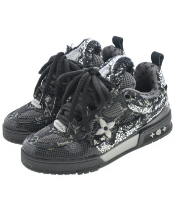 LOUIS VUITTON（ルイヴィトン）スニーカー 黒 サイズ:UK5 1/2(24cm位