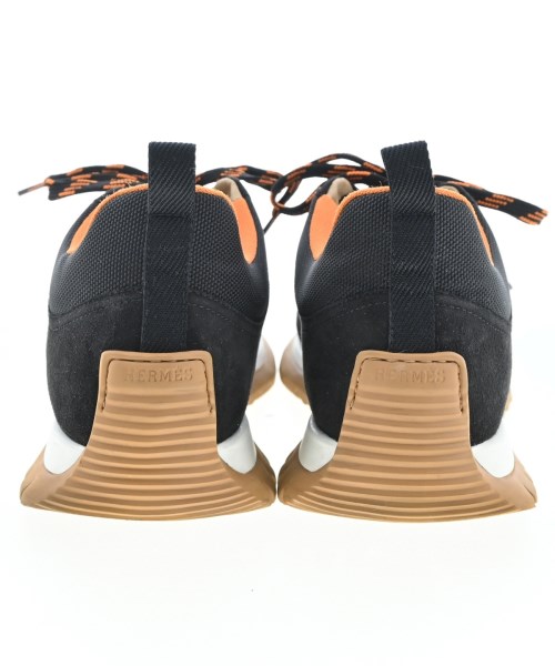 HERMES（エルメス）スニーカー 黒 サイズ:EU41(26cm位) メンズ/2200637221214
