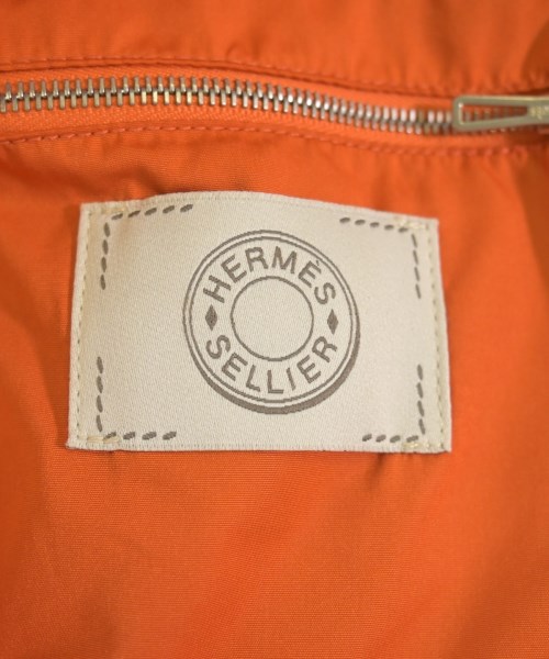 HERMES（エルメス）ダウンジャケット/ダウンベスト オレンジ サイズ:S レディース/2200628943194