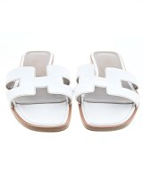 HERMES（エルメス）サンダル 白 サイズ:EU38 1/2(25cm位) レディース/2200604780041