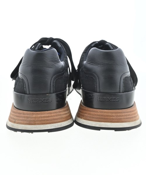 HERMES（エルメス）スニーカー 黒 サイズ:EU41 1/2(26.5cm位) メンズ/2200702359033
