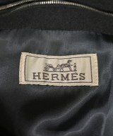 HERMES（エルメス）ダウンジャケット/ダウンベスト グレー サイズ:46(M