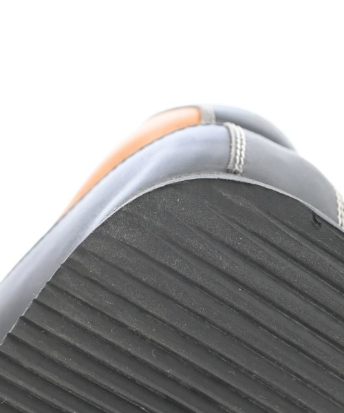 HERMES（エルメス）スニーカー ベージュ サイズ:EU36 1/2(23cm位) レディース/2200727576019