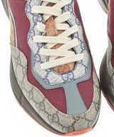 GUCCI（グッチ）スニーカー ベージュ サイズ:EU42(27cm位) メンズ/2200633310127