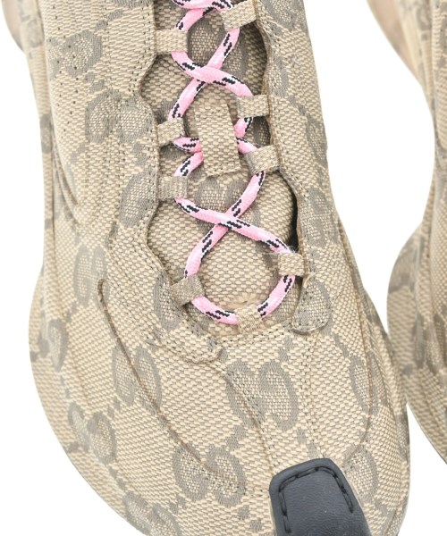 GUCCI（グッチ）スニーカー ベージュ サイズ:EU42(27cm位) メンズ/2200637931083