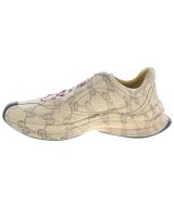 GUCCI（グッチ）スニーカー ベージュ サイズ:EU42(27cm位) メンズ/2200637931083