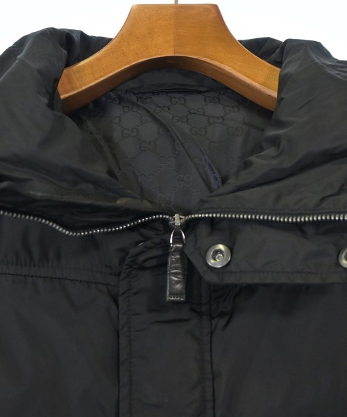 GUCCI（グッチ）ダウンジャケット/ダウンベスト 黒 サイズ:46(M位) メンズ/2200639877044