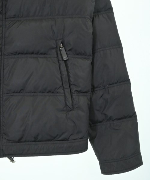 GUCCI（グッチ）ダウンジャケット/ダウンベスト 黒 サイズ:44(S位) メンズ/2200592871035