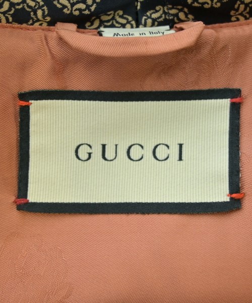 GUCCI（グッチ）カジュアルジャケット 紺 サイズ:44(S位) メンズ/2200599897014