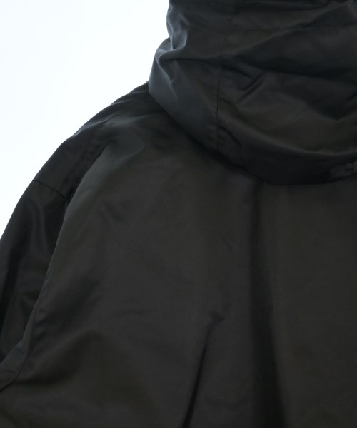 GUCCI（グッチ）マウンテンパーカー 黒 サイズ:48(L位) メンズ/2200626347017