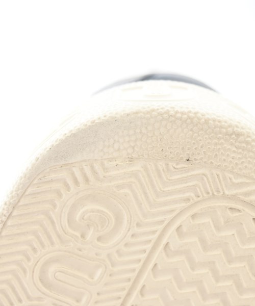 GUCCI（グッチ）スニーカー グレー サイズ:UK8 1/2(27cm位) メンズ/2200614501049