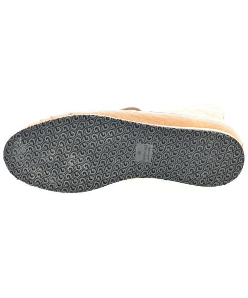 GUCCI（グッチ）スニーカー ベージュ サイズ:UK8(26.5cm位) メンズ/2200619895068